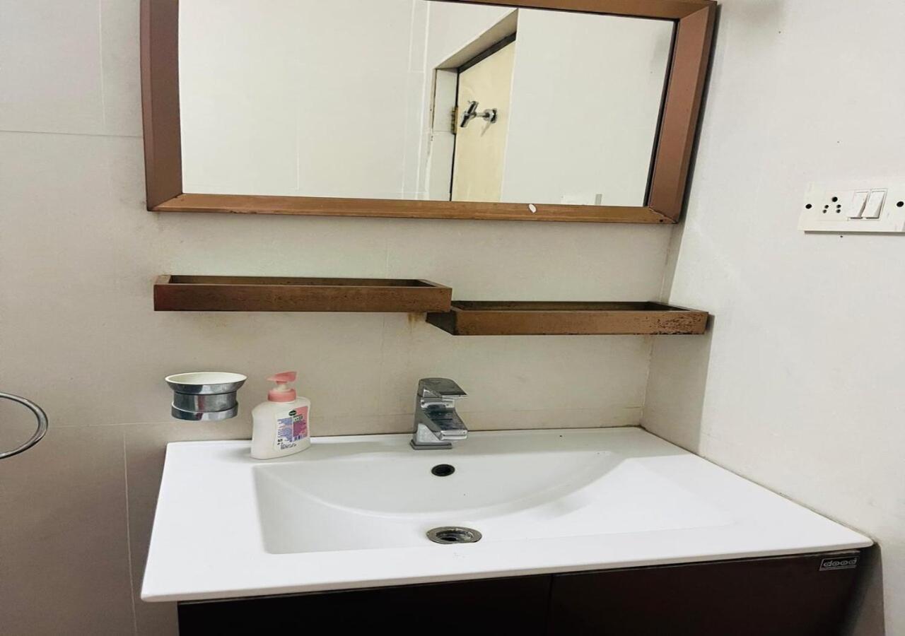 Best Individual Home Stay Near Apollo Jubilee Hills ハイデラバード エクステリア 写真