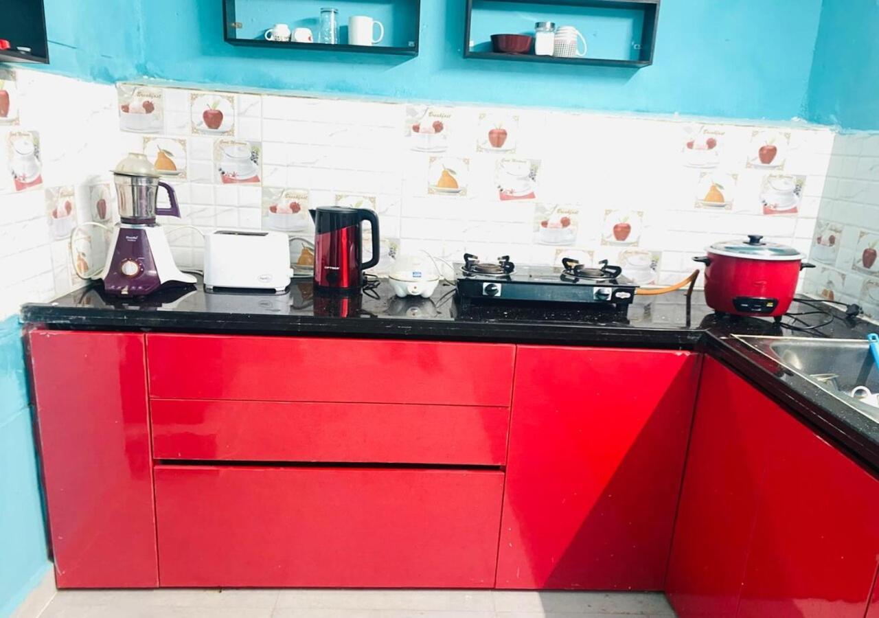 Best Individual Home Stay Near Apollo Jubilee Hills ハイデラバード エクステリア 写真